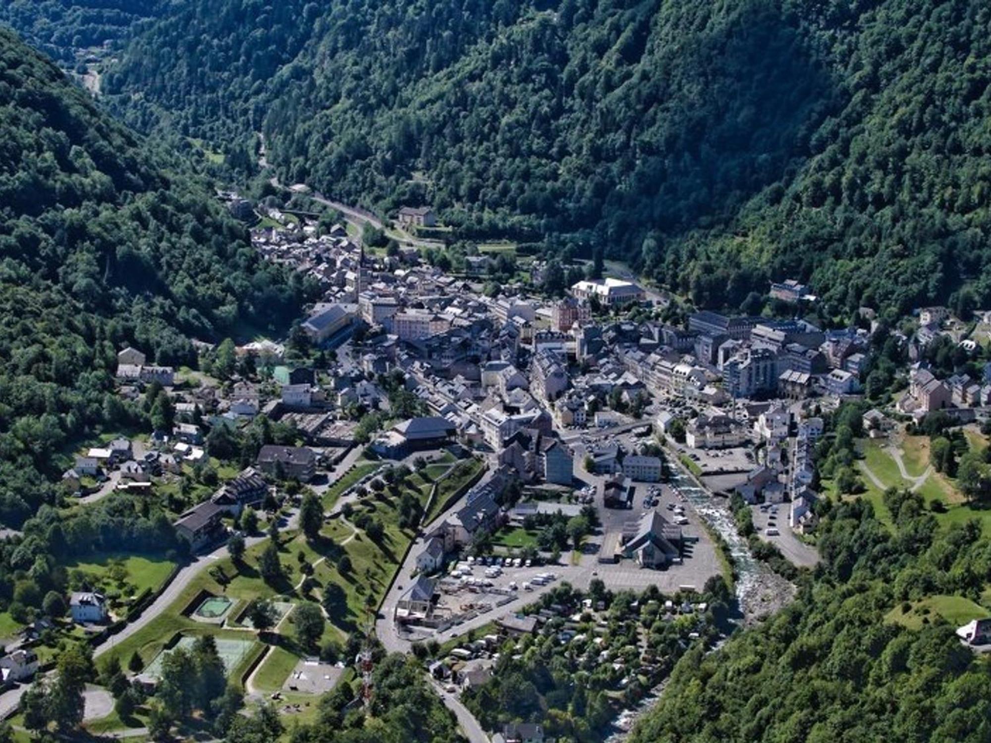 Appartement T2 A Cauterets, Proche Telecabine Avec Parking Et Local Ski - Fr-1-401-198 Luaran gambar
